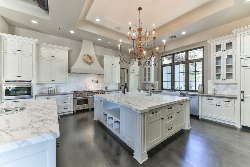 britney spears kitchen design in her california home