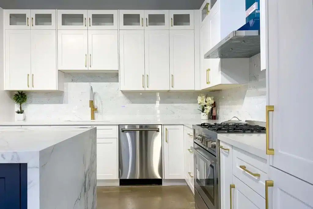 boc lunar white shaker kitchen cabinets - rta